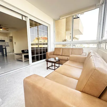 Serenity Sunrise - Lárnaca